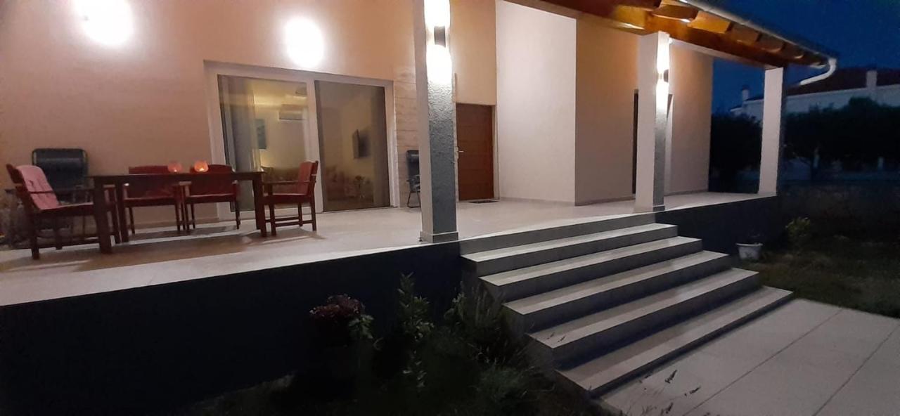 Cvita & Gabi - Kuca Za Odmor Privlaka  Exterior photo